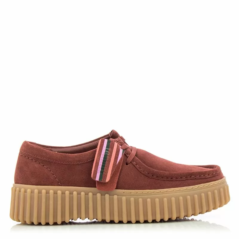 Дамски Ежедневни CLARKS - 26173851 TORHILL BEE CHESTNUT SUEDE