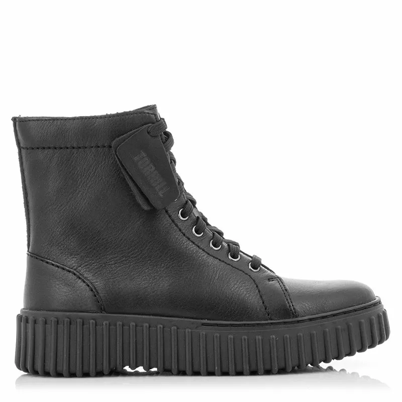 Дамски Равни Боти CLARKS - 26173870 TORHILL RISE BLACK LEATHER