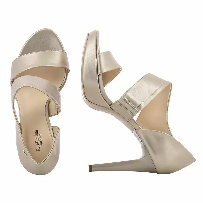 Дамски сандали на ток NERO GIARDINI - 12810-rosa211