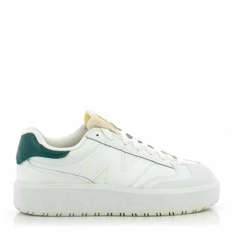 Дамски Сникърс NEW BALANCE - CT302LF WHITE