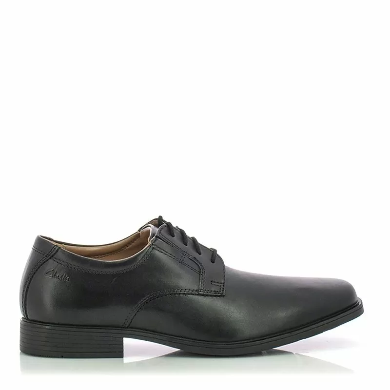 Мъжки Офис Обувки CLARKS - 26110350 TILDEN PLAIN BLACK LEATHER