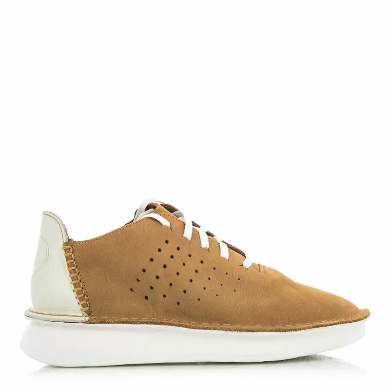 Дамски Ежедневни  CLARKS - 26170421 VELHILL ETCH LIGHT TAN